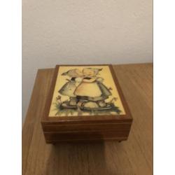 Hummel sieraden muziekdoos