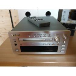 Teac MD-H300 minidisc speler, incl. +/- 100 minidiscs
