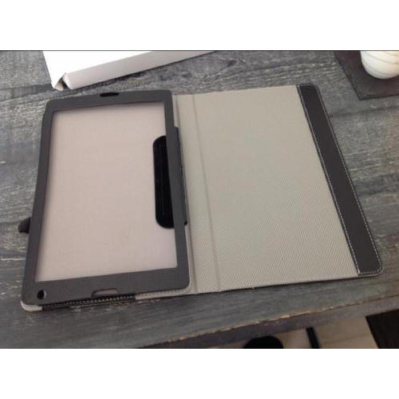 Medion I-pad houder hoes nieuw in verpakking