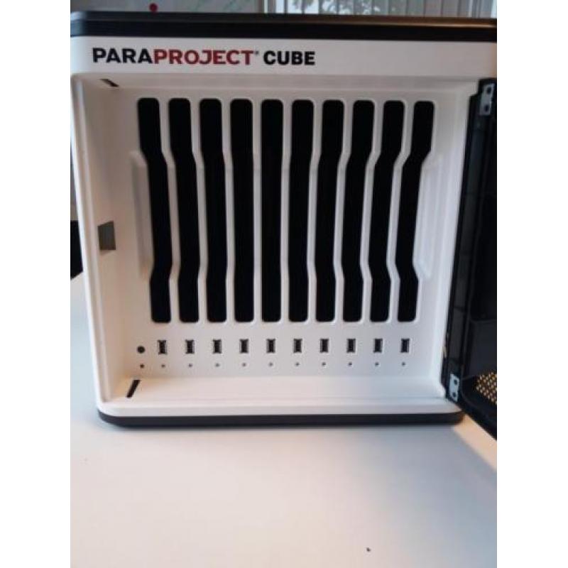 Universeel tablet/ i pad oplaadstation PARAPROJECT CUBE.