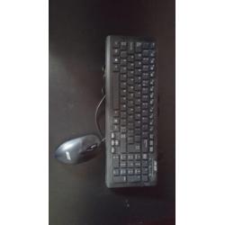 Acer XC-780 + samsung s24d340h scherm.