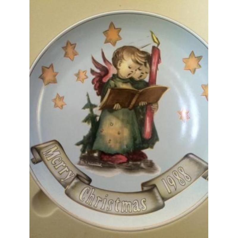 Hummel Collector Christmas Plate 1988 KERST