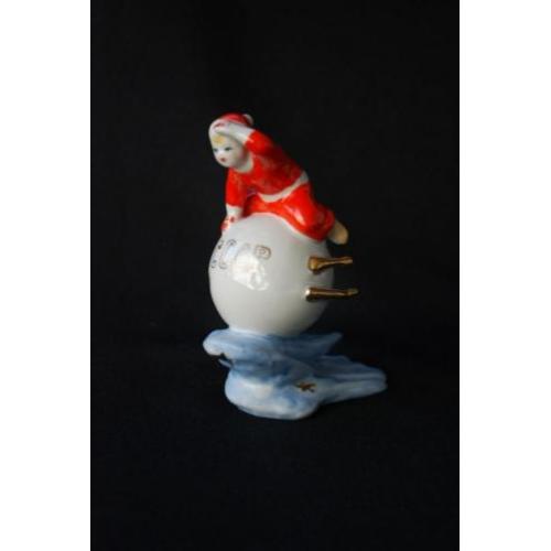Wie heeft Rudolf nodig ! Vintage CCCP kerstman op satelliet