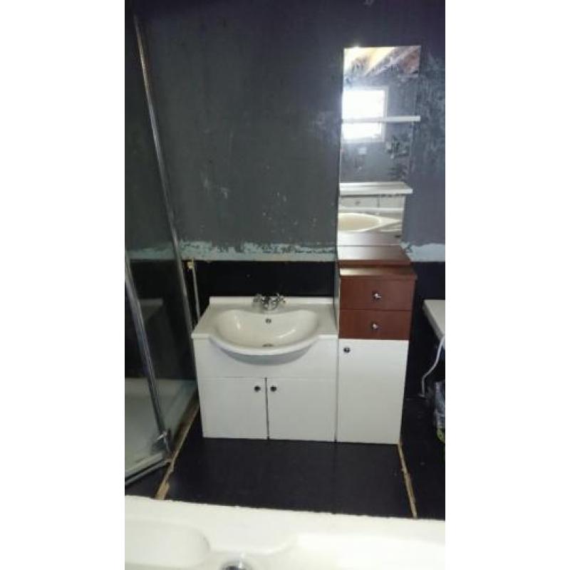 Complete villeroy en boch badkamer jacuzzi bubbelbad whirlpo