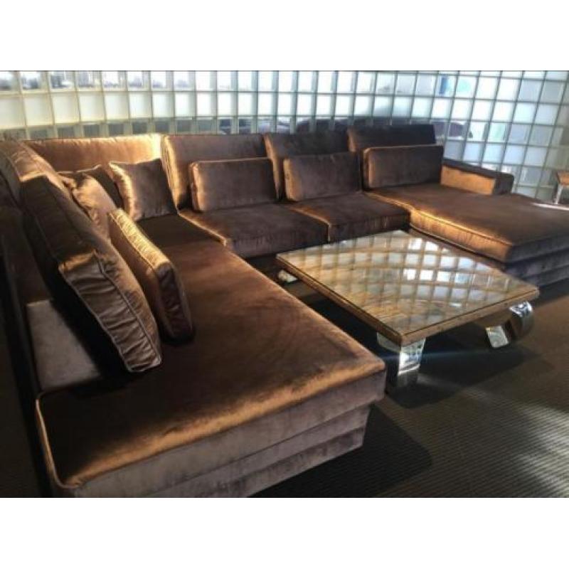 Erik kuster style-lounge-u-hoekbank-velours stof-direct levb