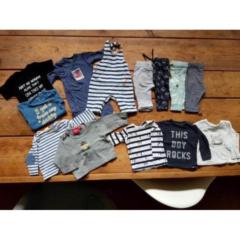 24-delig jongen maat 50 Z8, noppies, petit bateau, koeka