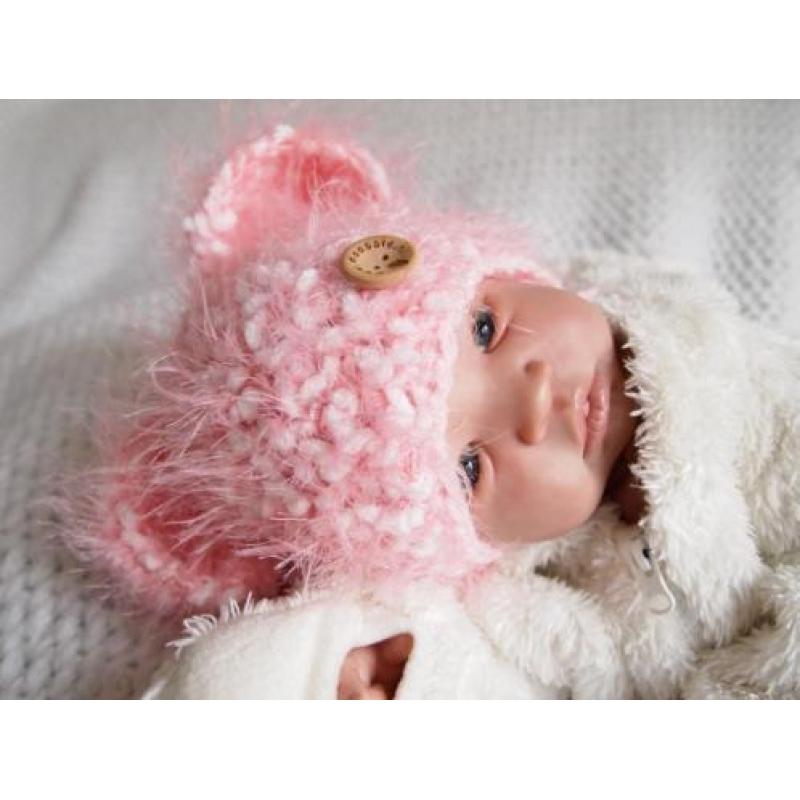 Gehaakte baby beanie klotjes van Moossie kinderkleding