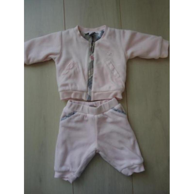 burberry broek & vestje maat 1 m = 50