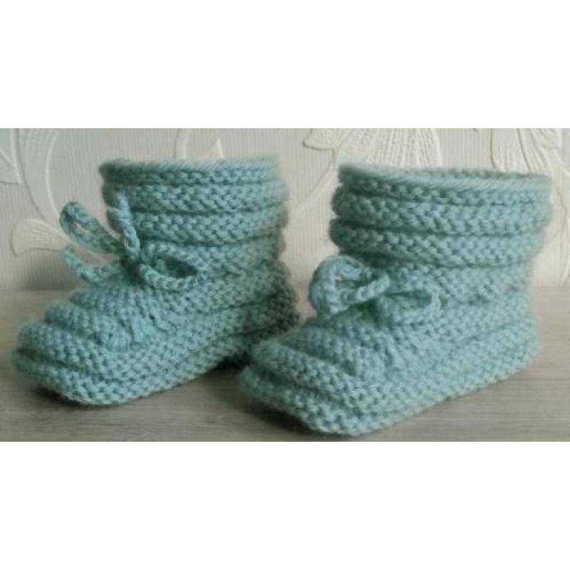 Baby Booties 0-3 m., handgebreide babyslofjes, kleur mint