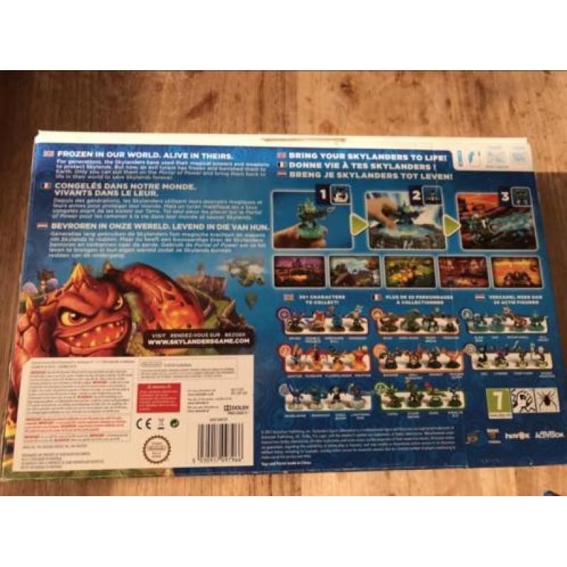 Wii Skylanders Spyro's Adventure incl. veel poppetjes+doos
