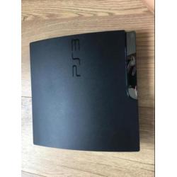 PlayStation 3 slim (deftig)