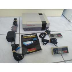 Nintendo NES + toebehoren