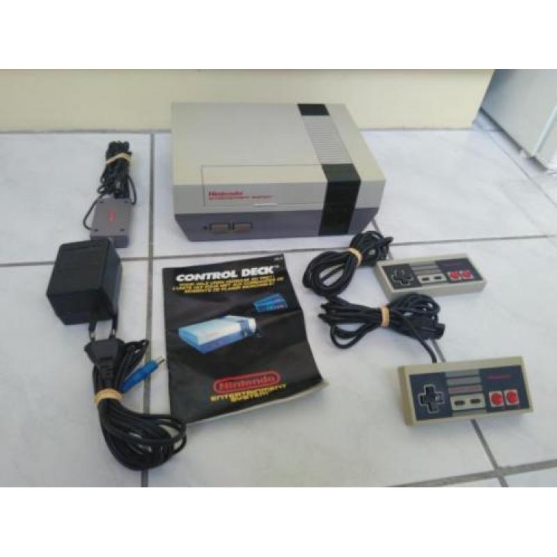 Nintendo NES + toebehoren
