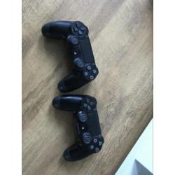 Ps4 slim met vr en 2 controllers en camera