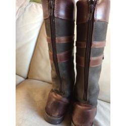 Human Nature boots bruin maat 39